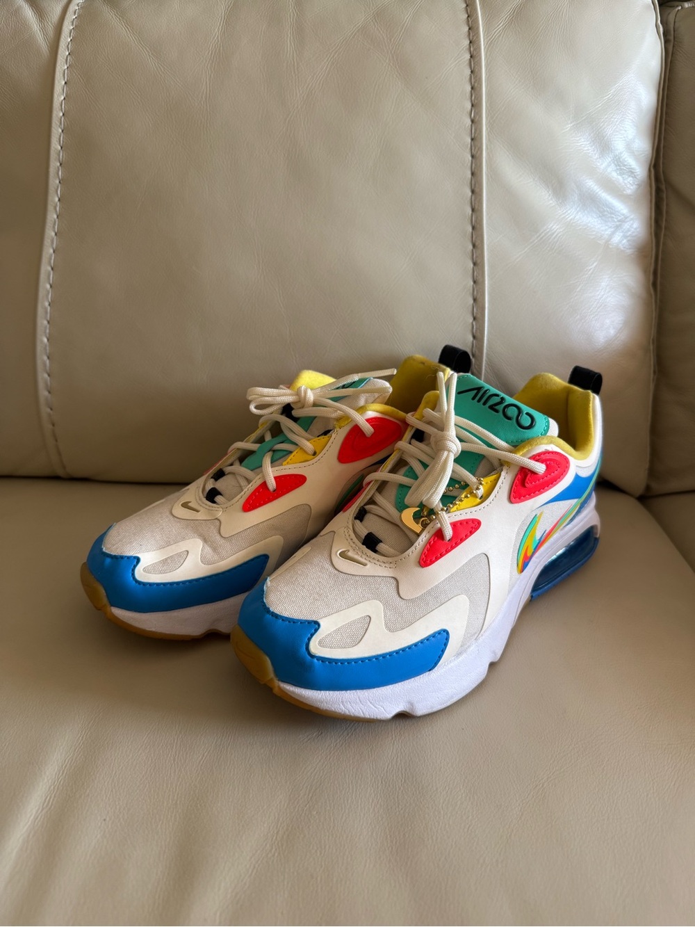 (Women) Nike Air Max 200 React 'Legend of Her' CT1634-100